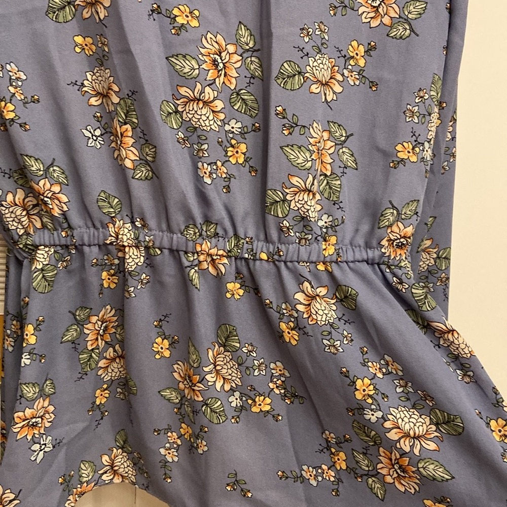 Max Studio flower print blouse - Picture 10 of 10